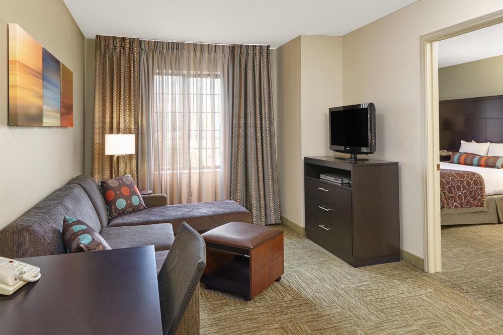 Staybridge Suites Glenview By Ihg Kültér fotó